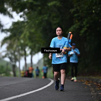 Runner Photo 8512033