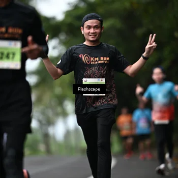 Runner Photo 8512068