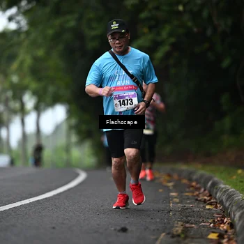 Runner Photo 8512110