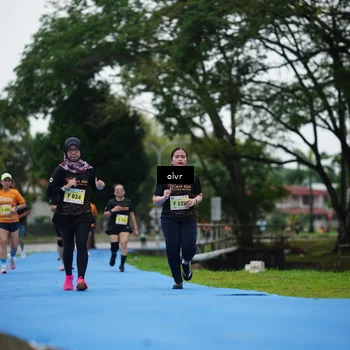 Runner Photo 8512112