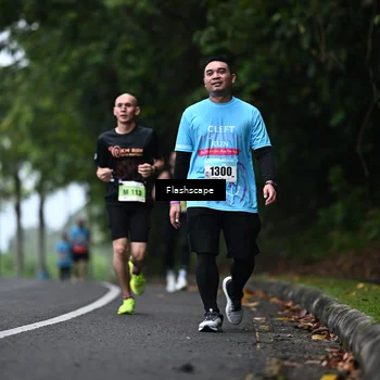 Runner Photo 8512141