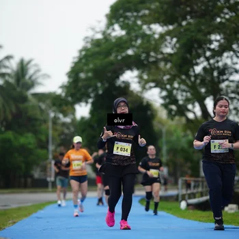 Runner Photo 8512142