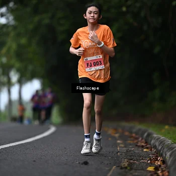 Runner Photo 8512172