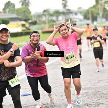 Runner Photo 8512235