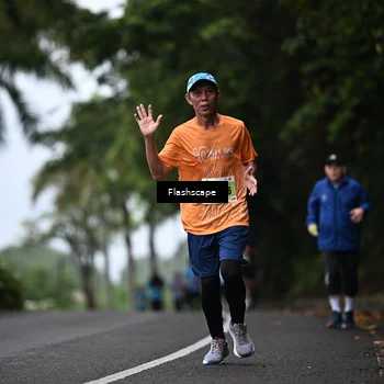 Runner Photo 8512239