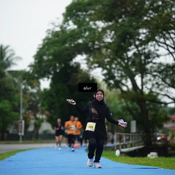 Runner Photo 8512250