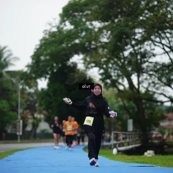 Runner Photo 8512261