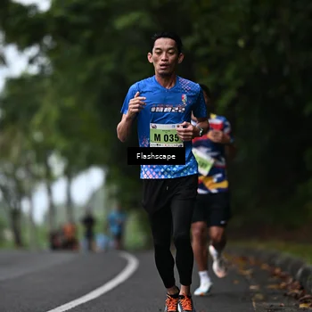 Runner Photo 8512300