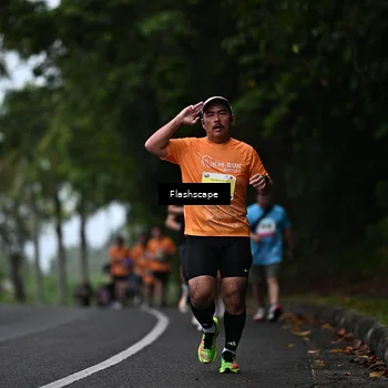 Runner Photo 8512326