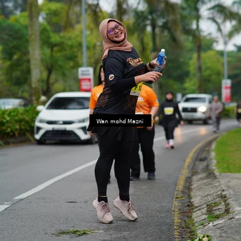 Runner Photo 8512384