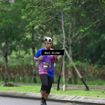 Runner Photo 8512400