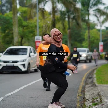 Runner Photo 8512434
