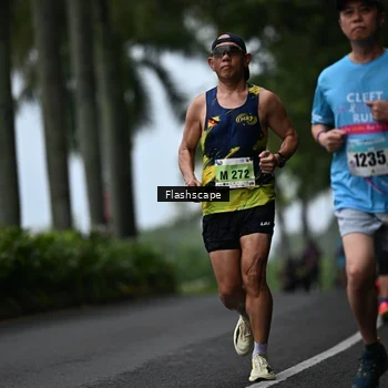 Runner Photo 8512485