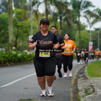 Runner Photo 8512504