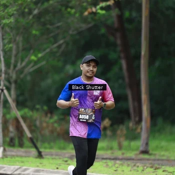 Runner Photo 8512515