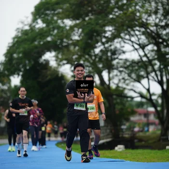 Runner Photo 8512536