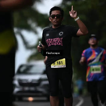 Runner Photo 8512588