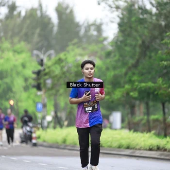 Runner Photo 8512600