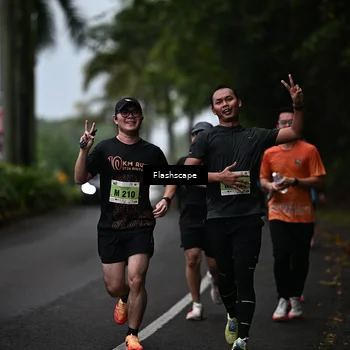 Runner Photo 8512616
