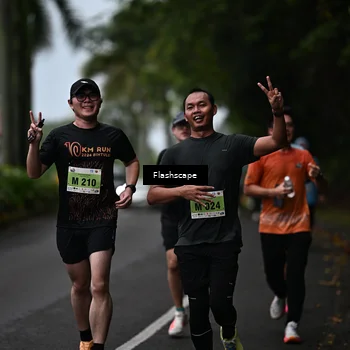 Runner Photo 8512640
