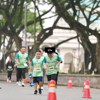Runner Photo 8512641