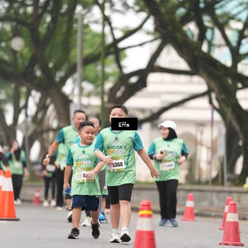 Runner Photo 8512651