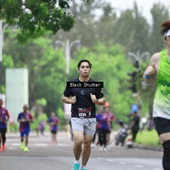 Runner Photo 8512656