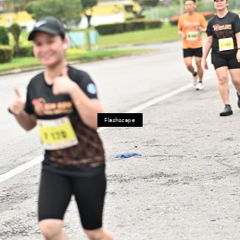 Runner Photo 8512673