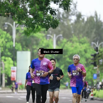 Runner Photo 8512677