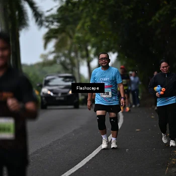 Runner Photo 8512686