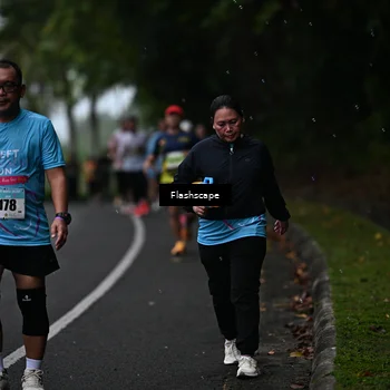 Runner Photo 8512691