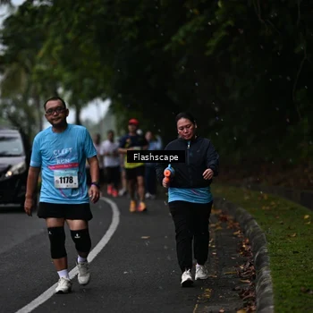Runner Photo 8512695