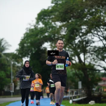 Runner Photo 8512697
