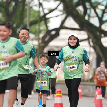 Runner Photo 8512703