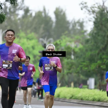 Runner Photo 8512723