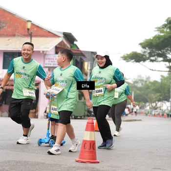 Runner Photo 8512755