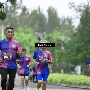Runner Photo 8512783