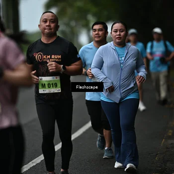 Runner Photo 8512801