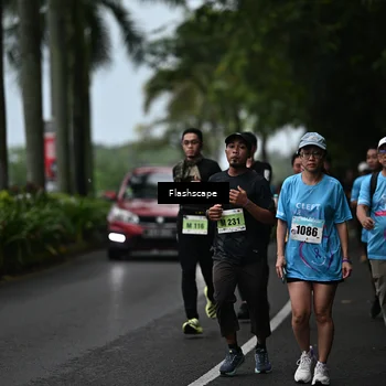 Runner Photo 8512823