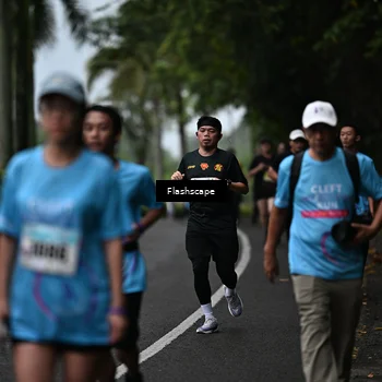 Runner Photo 8512839