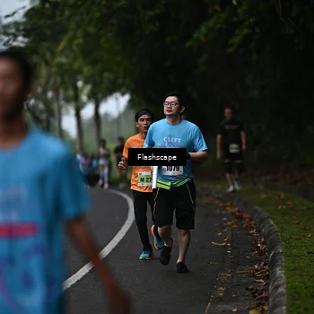 Runner Photo 8512872