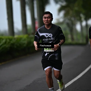 Runner Photo 8512923