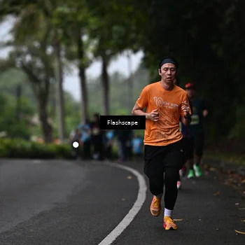 Runner Photo 8513000