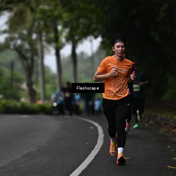 Runner Photo 8513008