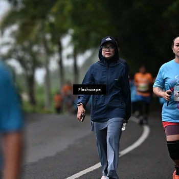 Runner Photo 8513100