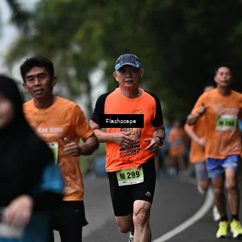 Runner Photo 8513156