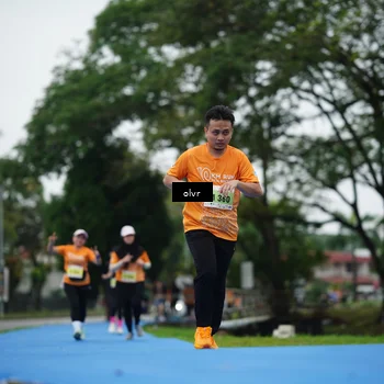 Runner Photo 8513354