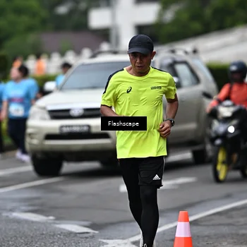 Runner Photo 8513563