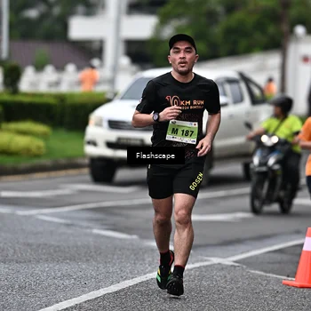 Runner Photo 8513628