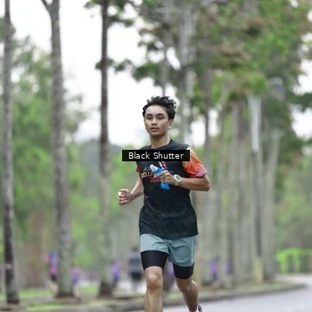 Runner Photo 8513637